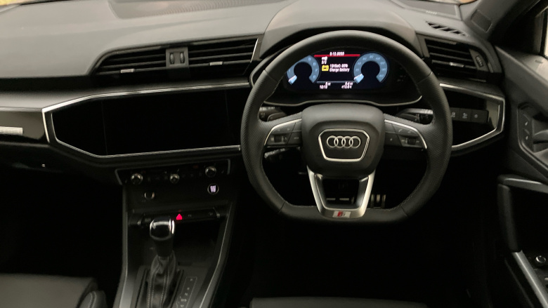 Audi Q3 40 TFSI Quattro Black Ed 5dr S Tronic [Tech Pack] Petrol Estate